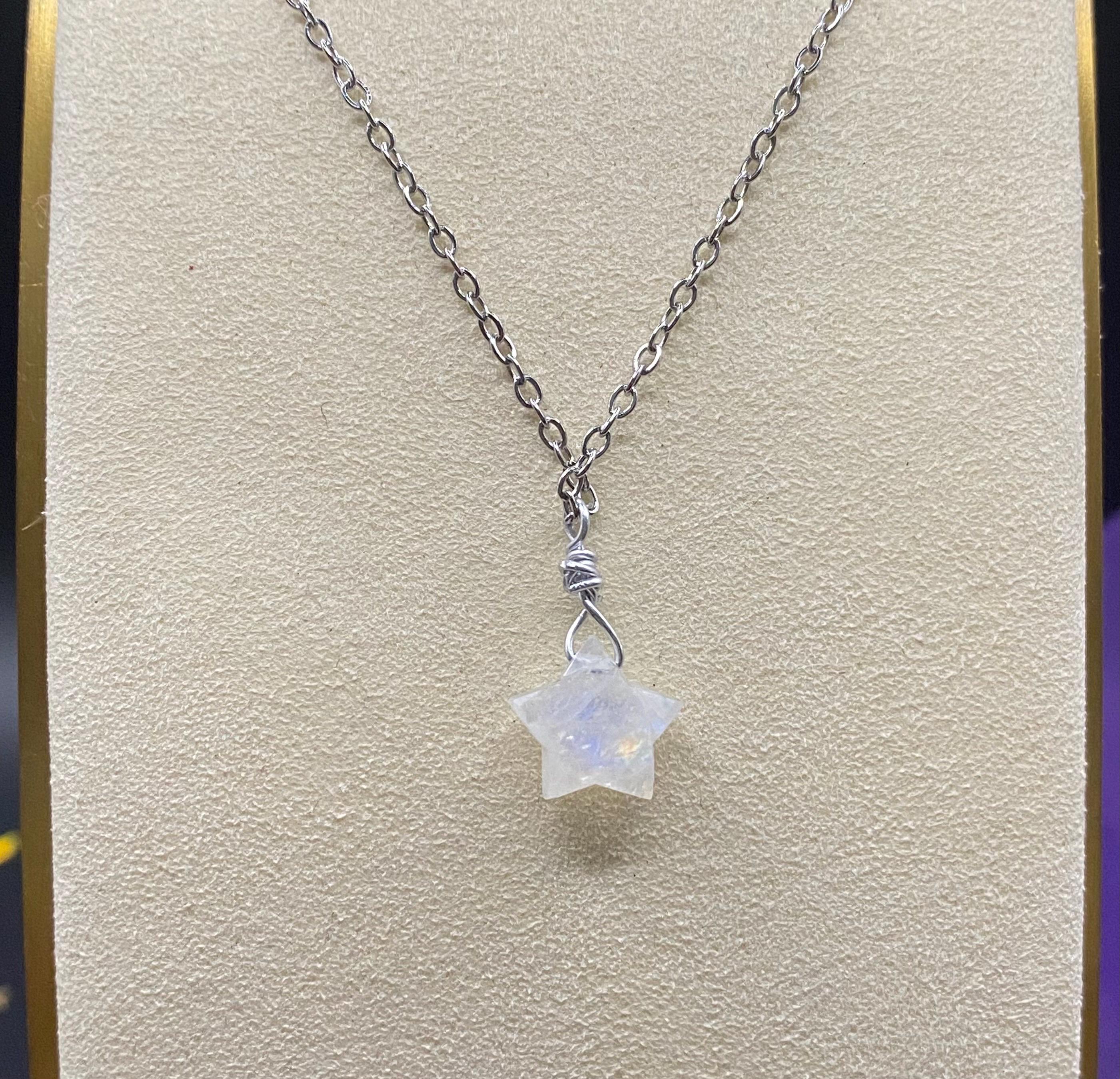 Small Rainbow Moonstone Faceted Star Gemstone Pendant Necklace - Etsy