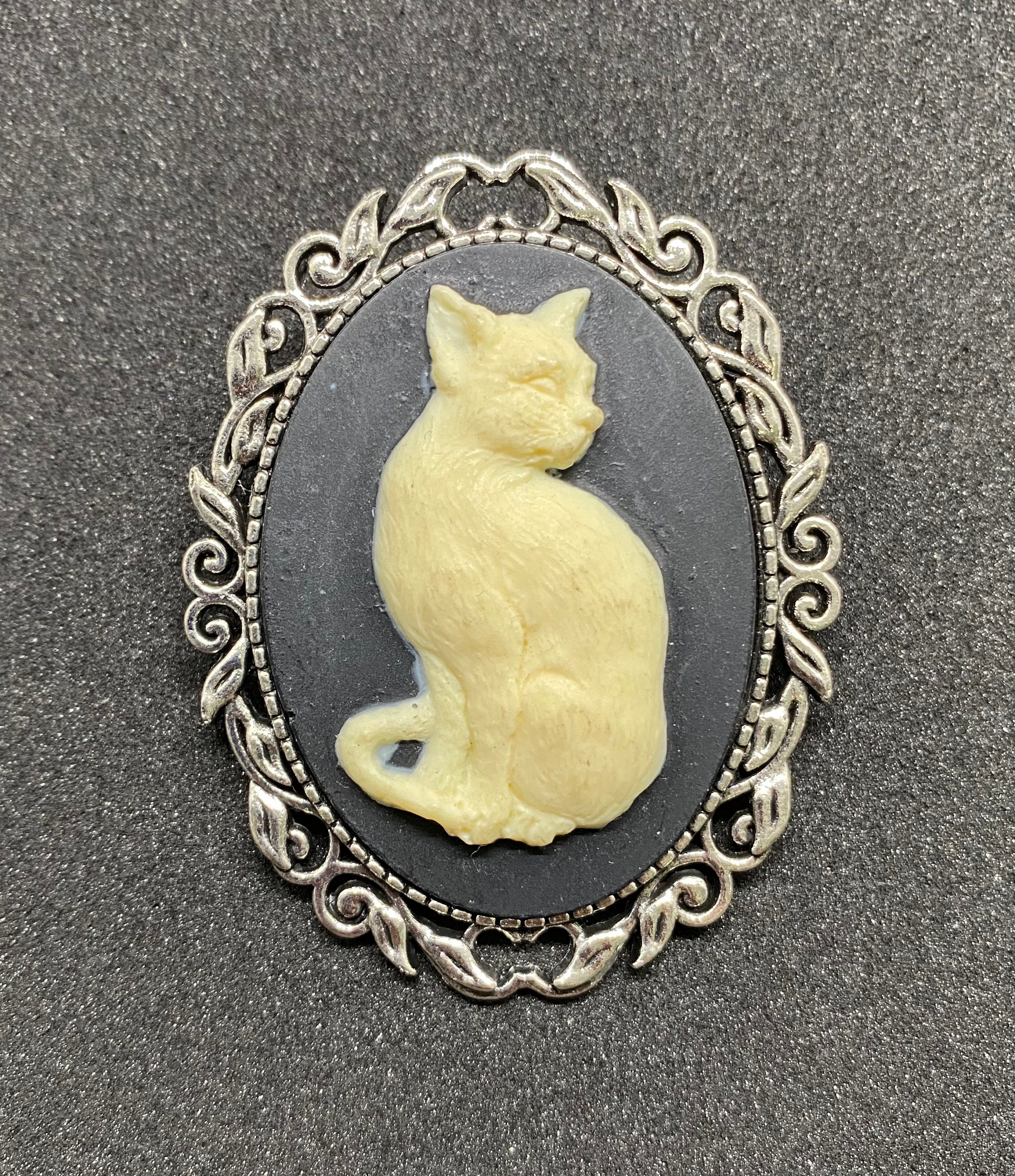 黒と象牙の猫カメオブローチ - Etsy 日本