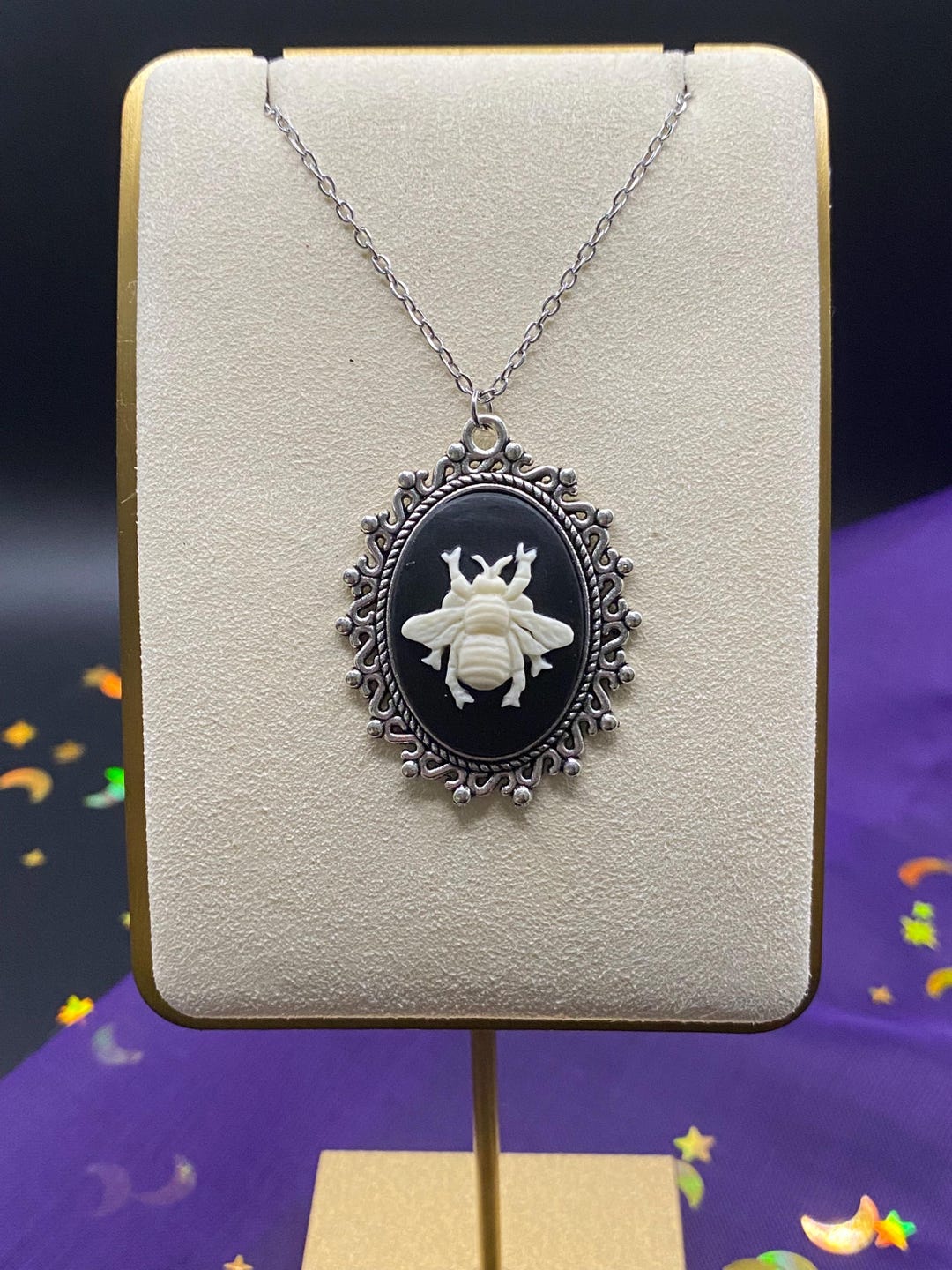 Bee Cameo Solitaire Necklace