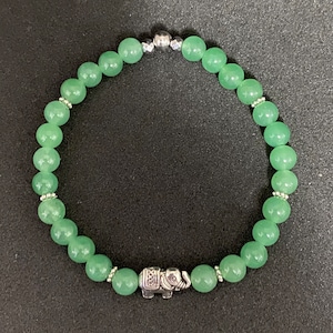 Green Aventurine with Elephant Accent Bead Gemstone Bracelet