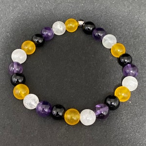 Pulsera de cuentas con piedras preciosas y bandera del orgullo no binario