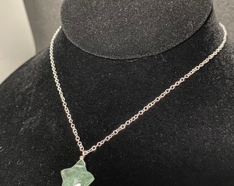 Green Aventurine Faceted Star Gemstone Pendant Necklace