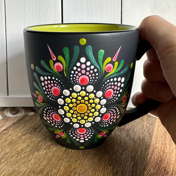 14 Unzen Rosa und Grüne Blumen Mandala Tasse