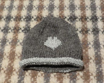 Too Fewe Farm 100% wool hand knit children's hat