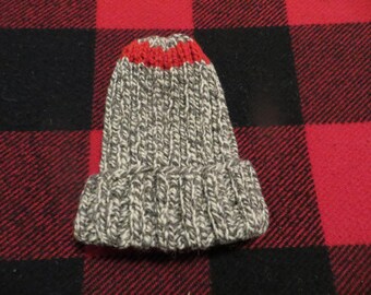 Too Fewe Farm Children's wool hat- hand knit