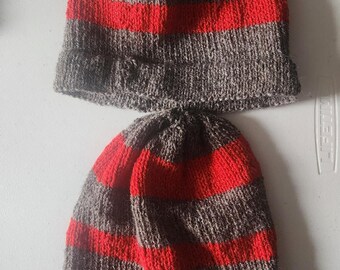 Too Fewe Farm 100% wool handknit hat