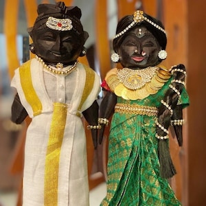 Traditional Handmade marapachi  / bommala koluvu/ lakade gudiya/ Wedding gifts/Indian bride /Wood art/WOODEN DOLLS -10 inch/golu/navaratri