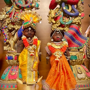 Traditional handmade MARAPACHI WOODEN DOLLS/ bommala koluvu/ lakade gudiya/ marapachi bommai/Wooden toys/ /Wood art//golu/navaratri