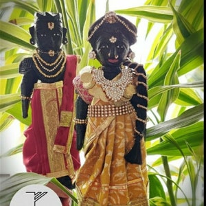 Marapachi bommai/ bommala koluvu/ lakade gudiya/Wooden toys/ Wedding gifts/ Wood carving /Wood art WOODEN DOLLS -10 inch/kolu/navaratri