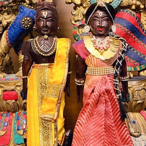 Traditional MARAPACHI WOODEN DOLLS/ wooden/ bommai/ bommala koluvu/ lakade gudiya/ Wooden toys/ Wedding gifts/ /golu/navaratri/ bride doll