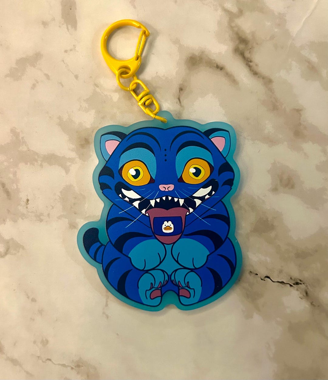 ハンドメイド デカネコキーホルダーチャーム 在庫 K-POPデーモンハンターの猫チャーム - Etsy 日本