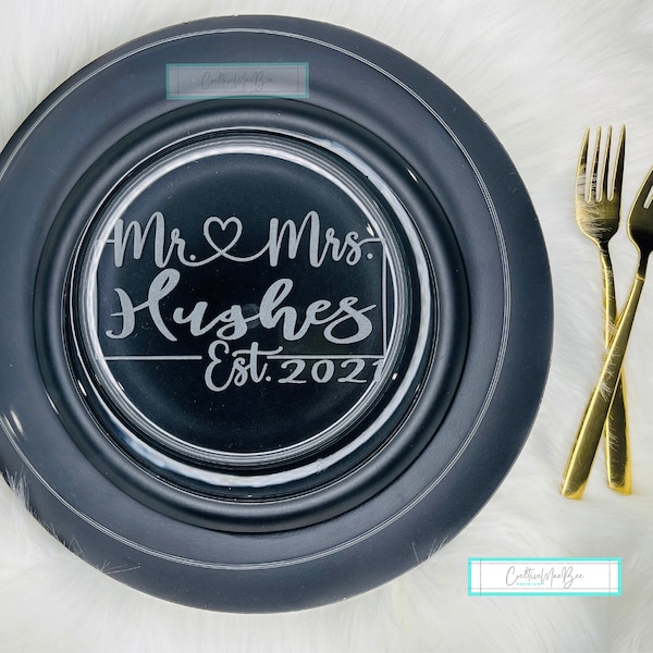 Mr. and Mrs. Plate Set, Engraved Wedding Plate and Forks, Anniversary Set, Newlywed Gift, Monogrammed Plate, Mr and Mrs Cake Plate Set, Gold