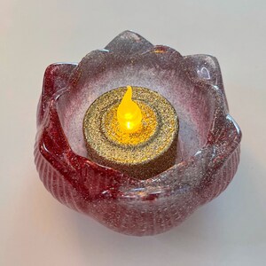 Lotus Candle Holder - Medium