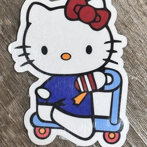 Bonjour Cat Scootering | Individuel | Autocollant imperméable à l’eau | Autocollants résistants aux intempéries | Résistant aux rayures | Autocollant vinyle | Faveur du parti