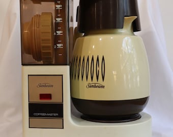 Vintage 1970s Sears Flavor Fresh Coffee Maker and Pot/vintage