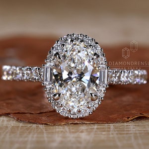 Oval Lab Created Diamond Engagement Ring, IGI Certified Diamond Halo Wedding Ring, Anniversary Gift for Women, Oval Cut Diamond Ring for Her