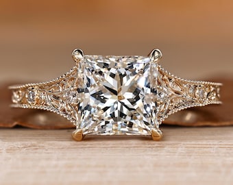 Vintage Engagement Ring in Princess Cut Lab Grown Diamond, Filigree Basket with Engraved Details, Wedding Ring for Her, Anniversary Gifts