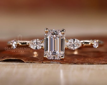 Smaragdschliff Diamant Fünf Stein Ring: Handgemachter Gold Ehering