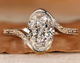 Oval Diamond Solitaire Vintage Engagement Ring in Bypass Setting, Art Deco Style Engrave Detail Ring, Wedding Ring for Her, Anniversary Ring