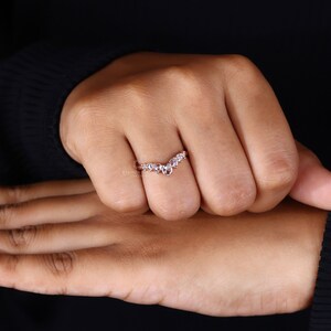 round diamond eternity band