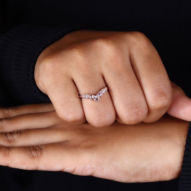 round diamond eternity band