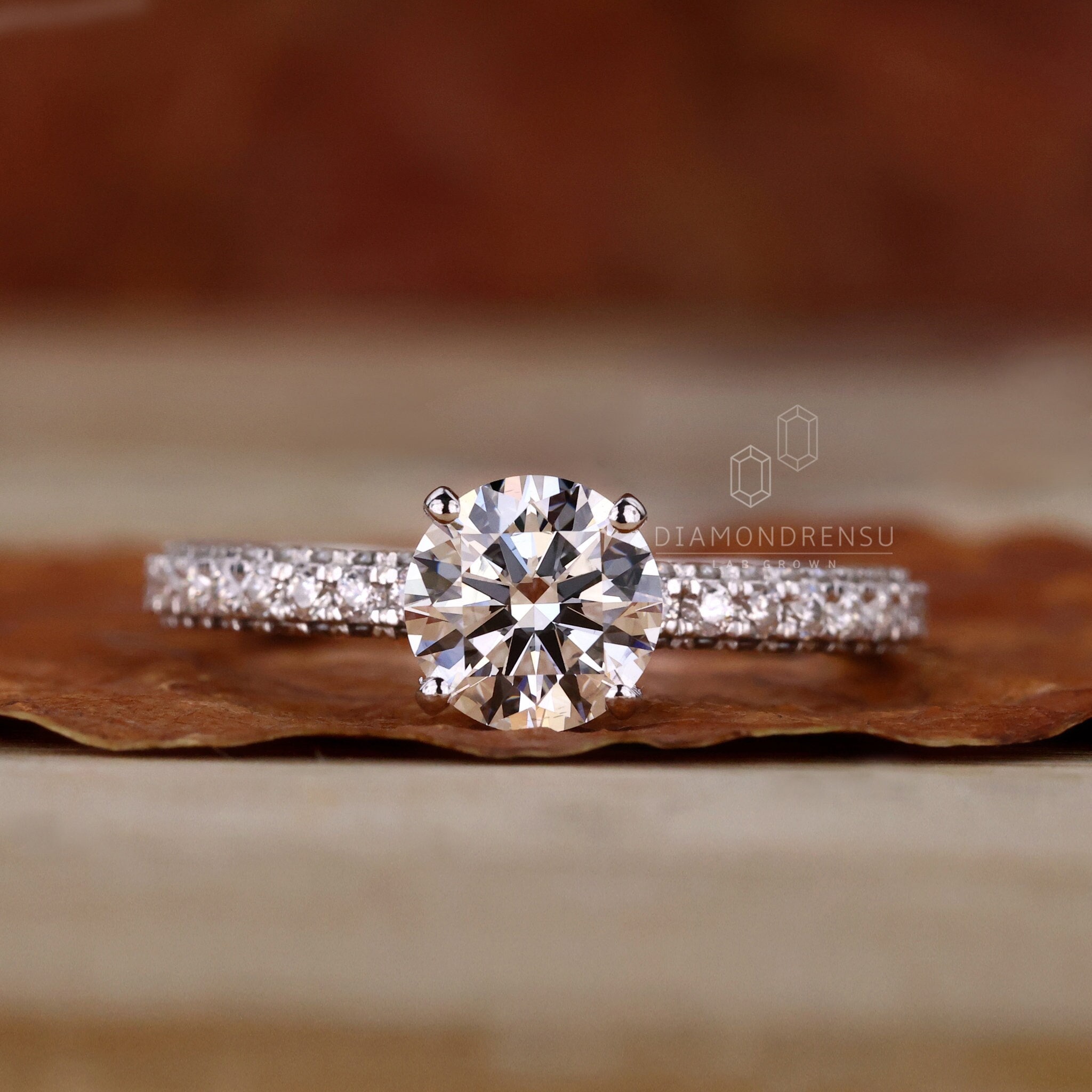 ダイヤモンドリング ラウンドブリリアントカット0.323CT 12号 0.50