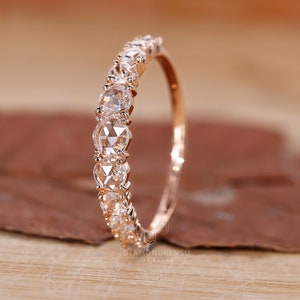 Round Rose Cut Diamond Wedding Band for Engagement Ring, Graduated Lab Grown Diamonds, Shared Prong Setting, Anniversary Ring, Gift for Her