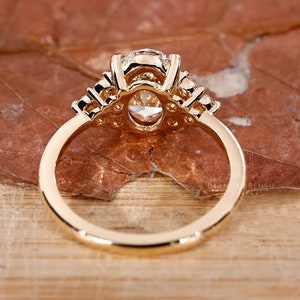 yellow gold ring for her