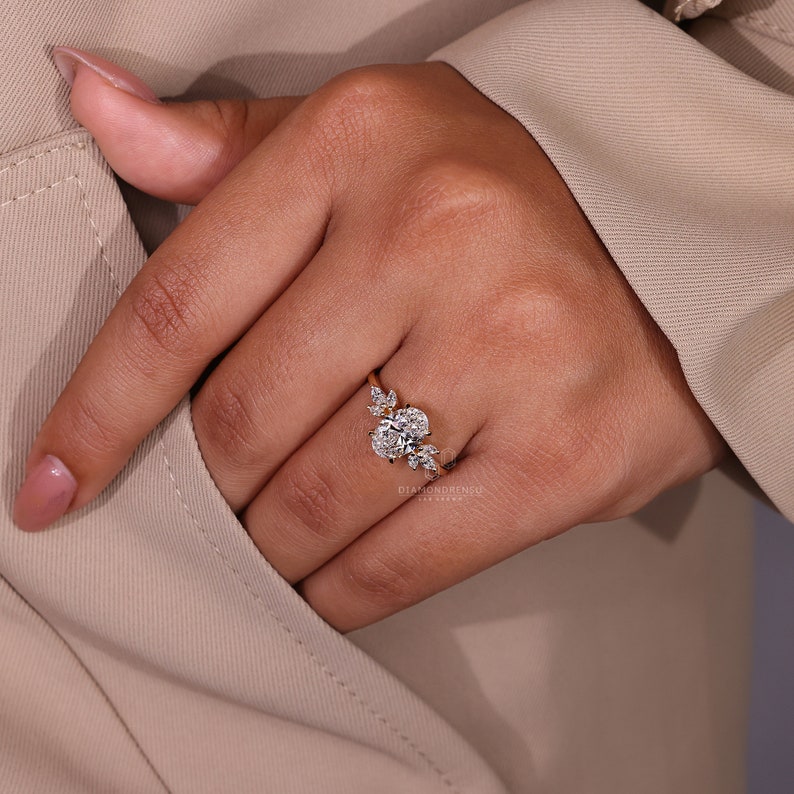 lab grown diamond engagement ring