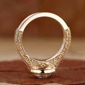 round diamond art deco ring