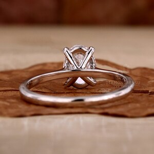 oval diamond solitaire ring
