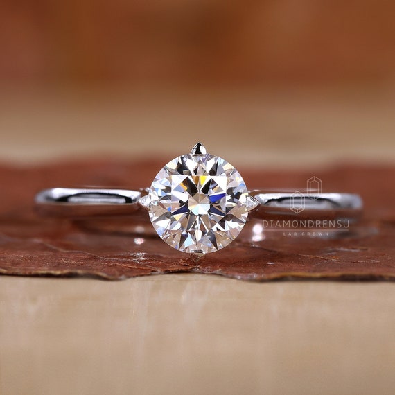 Round Diamond Ring, Solitaire Engagement Ring with Lab Grown Diamond, Bridge Accent Ring, IGI Certified, Handmade Jewelry by Diamondrensu