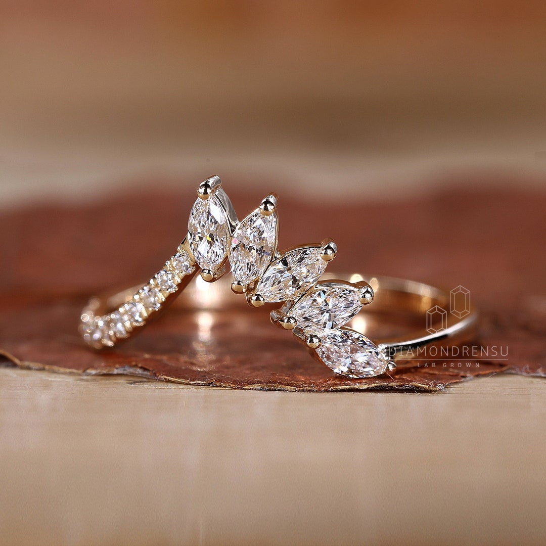 Lab Grown Diamond Tiara Wedding Band, Marquise and Round Cut Diamond