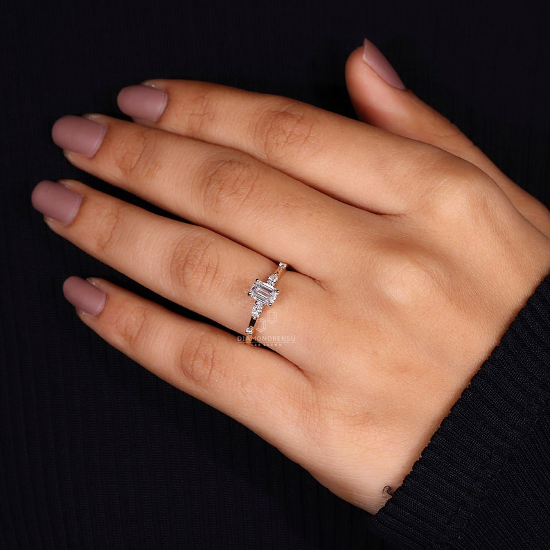 diamond engagement ring