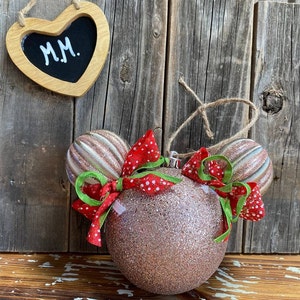 Adornos navideños de Minnie Mouse hechos a medida