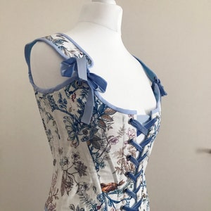 KLAAR VOOR VERZENDING 18e-eeuwse korsetsteunen Cottagecore bloemen renaissance lijfje Marie Antoinette sprookjesachtige fantasie rococo