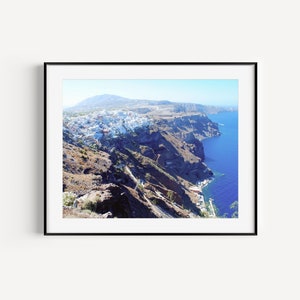 George Pachantouris, Vue d'Oia à Santorin, Grèce avec Coucher de Soleil  Couleurs, Papier Photographique