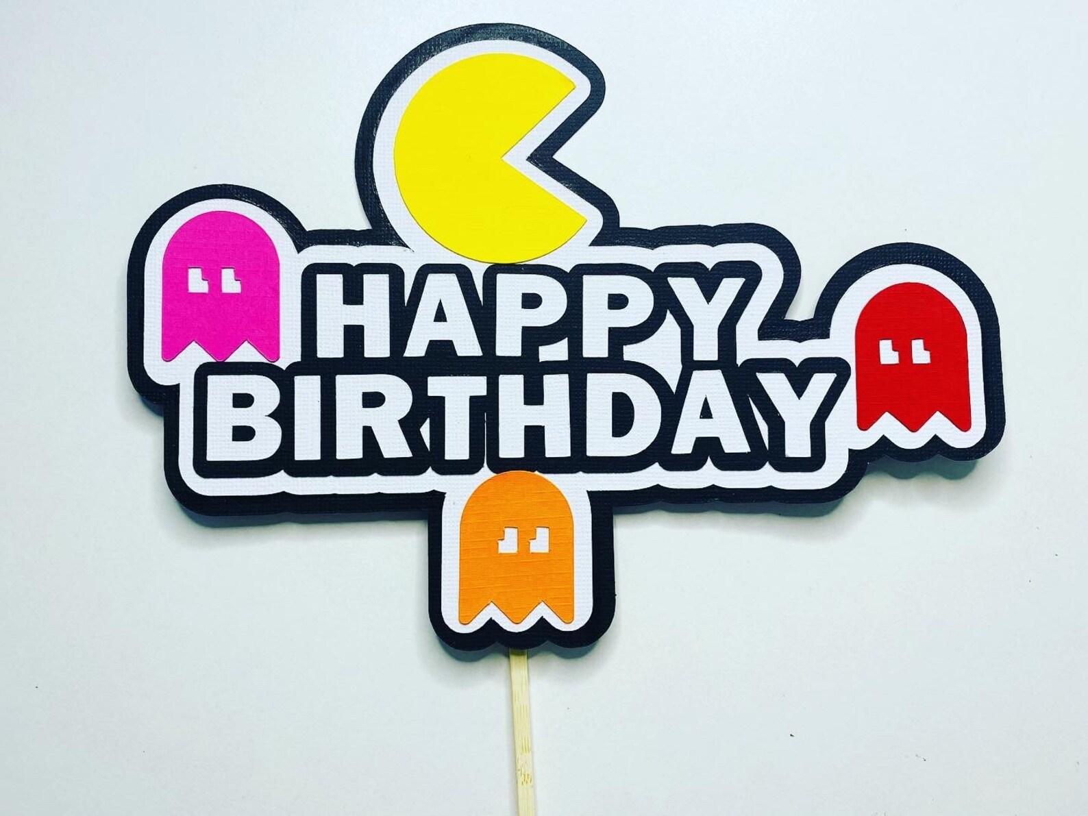 Handmade Pac-Man cake topper | Etsy