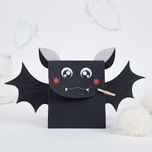 Bat gift box printable, Favor box Halloween, template to assemble box, Halloween Treat Bag, PDF Templates, instant download candy box