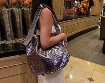 CHROME -Free make up pouch with this purchase