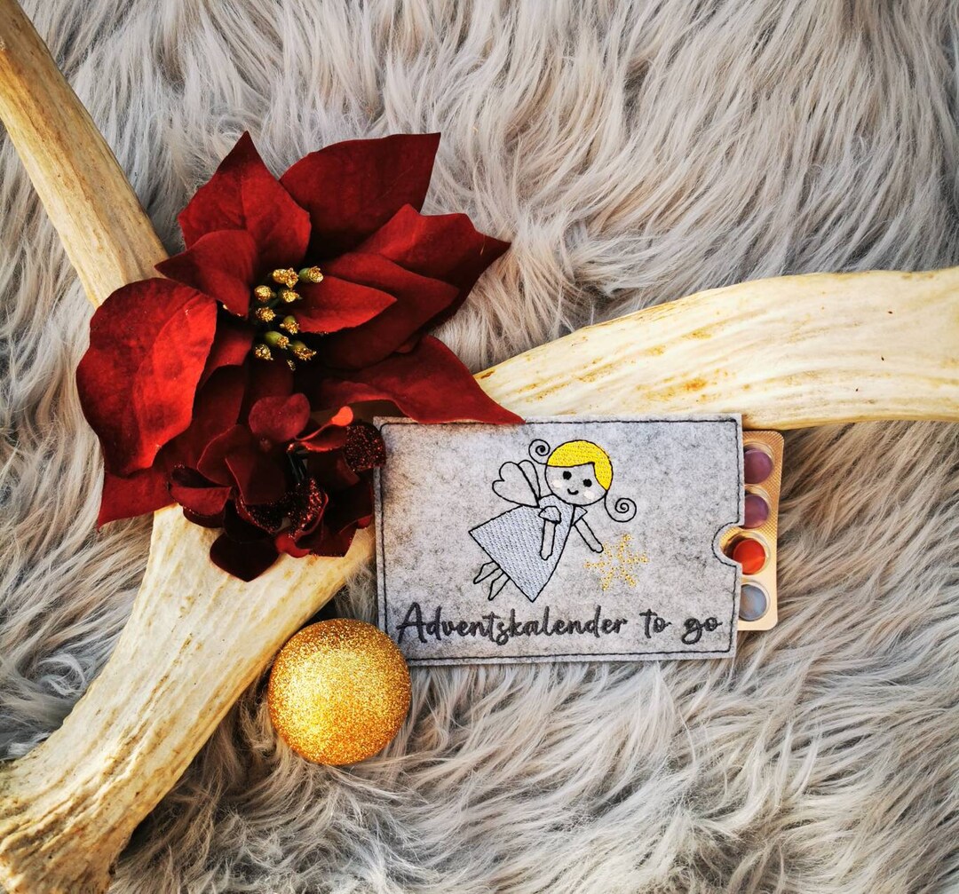 mini-advent-calendar-to-go-embroidery-felt-with-chocolate-lenses