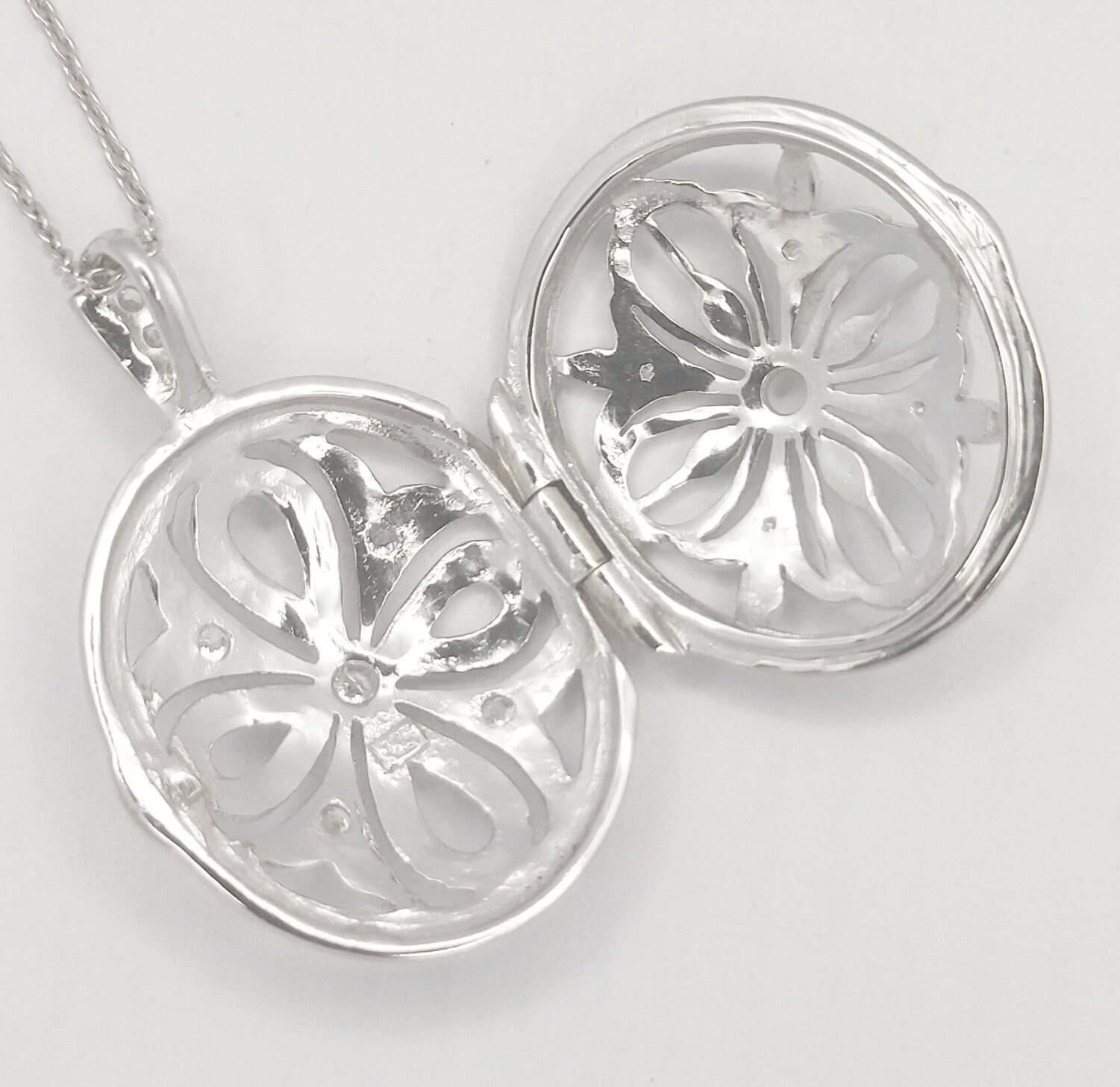 Glamourous Silver Oval CZ Locket the Locket Shop Rhodium Sterling ...