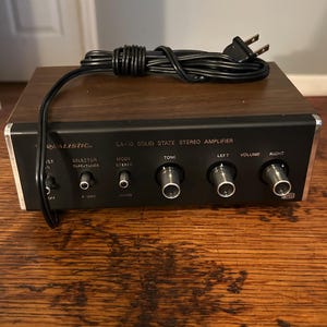 NIB Realistic SA-10 Stereo Amplifier Caralog No. 31-1982B