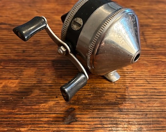 Vintage Zebco Cardinal 4 Spinning Fishing Reel - Saltwater Proof