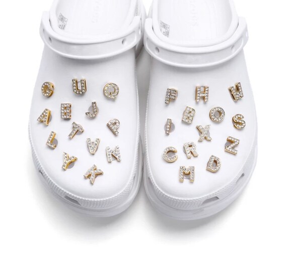 crocs buttons letters