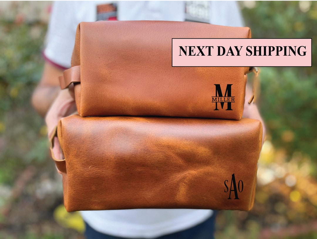 Personalized Leather Dopp Kit,gift for Him,men Customized,groomsmen Gift,toiletry Bag