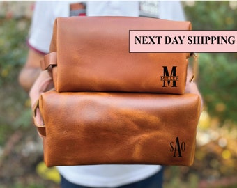 Personalized Leather Dopp Kit,Gift for Him,Men Customized,Groomsmen Gift,Toiletry Bag,Monogrammed Mens Toiletry Bag, Dad Gift, Best gift