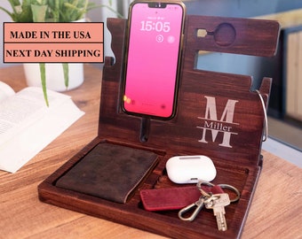 Custom Docking Station For Men, Wooden Docking Station, Gift for Men, Valet Tray, Custom Iphone Stand,Organizer For Men, Father's day Gift