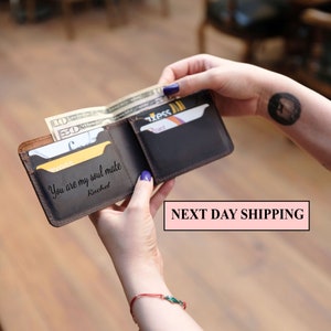 Regalo de aniversario para novio, regalos de Navidad, billetera grabada, billeteras para hombres, billetera personalizada, regalo para él, billetera de cuero personalizada, regalo para papá