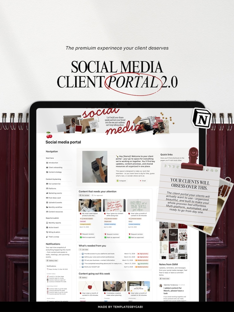 Op de afbeelding: Een digitale tablet toont de interface "Social Media Client Portal 2.0". Het scherm toont secties voor navigatie, inhoud en meldingen. Een klembord met de tekst "YOUR CLIENTS WILL OBSESS OVER THIS" is bevestigd.